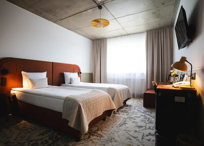 Hotel Arche Airport 3*