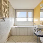 Arche Airport Hotel