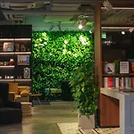 Отель Arche Airport Вроцлав