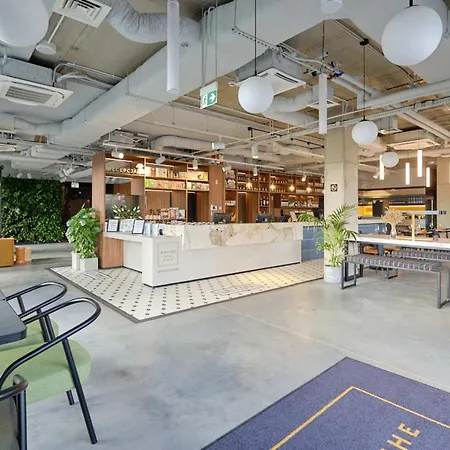 Arche Airport 酒店 3*