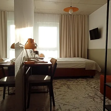 Hotel Arche Airport